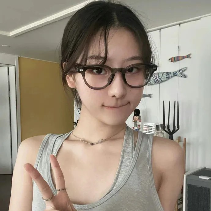 铜月亮